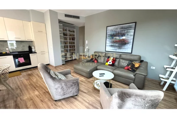 House for Sale 2+1 in Tirana - 260,000 Euro