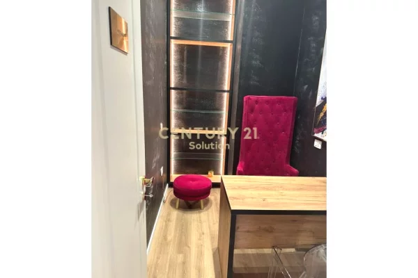 JEPET ME QIRA PARUKERI NE KOMUNEN E PARISIT!