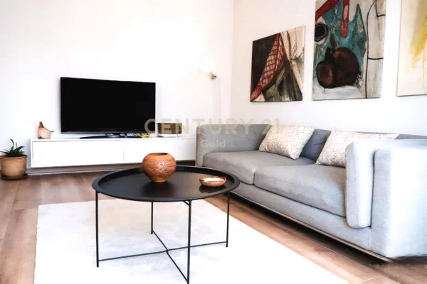 Shtepi me qera 1+1 ne Tirane - 650 Euro