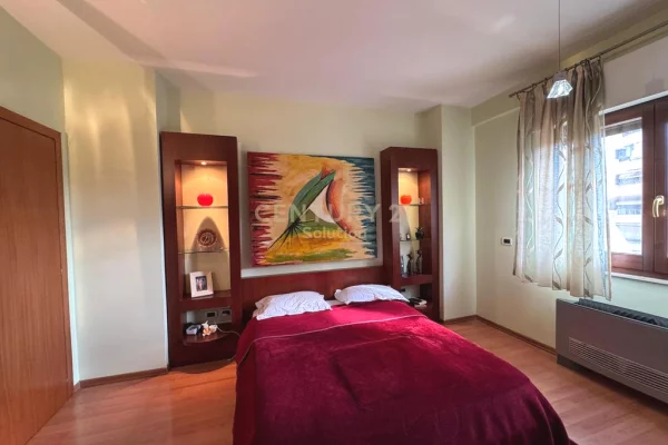 Apartment for sale in Tirana 2+1, Furnished