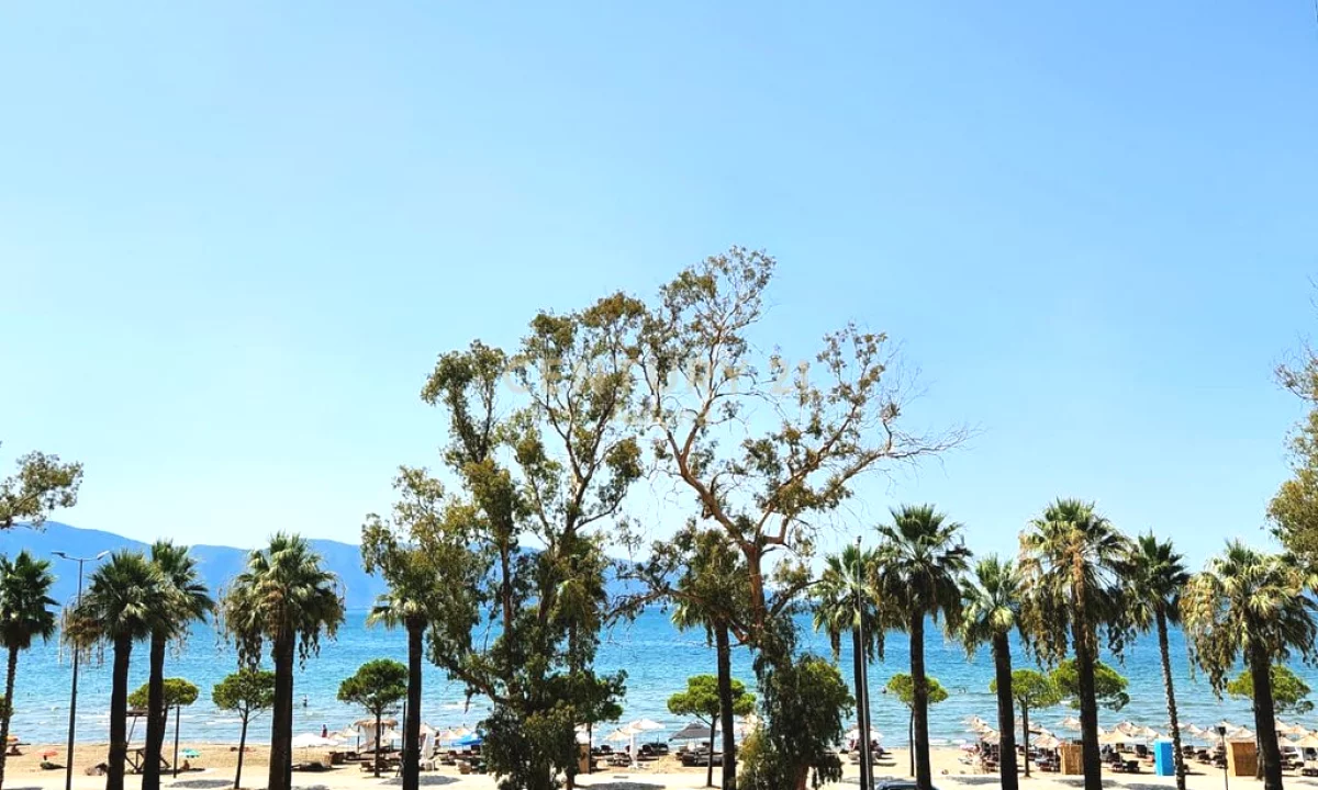 Shtepi ne shitje Apartament ne Vlore, 3+1, Mobilimi Bosh, pa mobiluar, Pagesa 566,000  Euro.