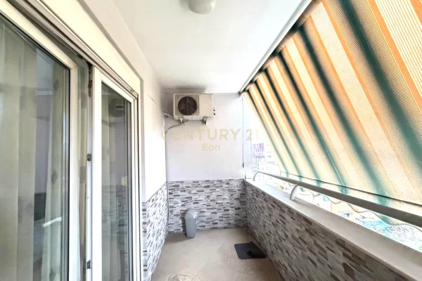 Shtepi me qera Apartament ne Tirane, 2+1, Mobilimi E mobiluar, Pagesa 1,100  Euro.