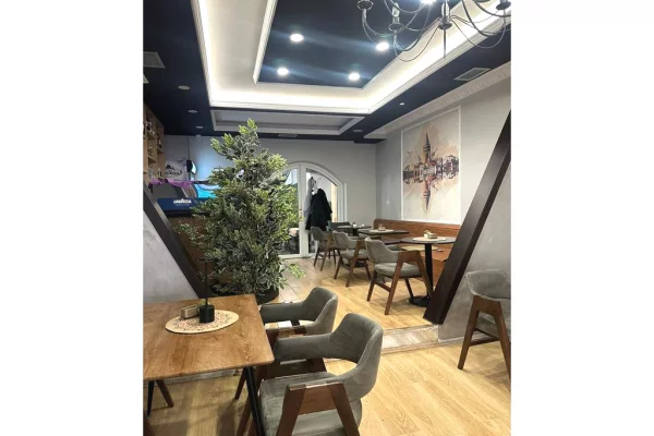 NE KOMUNEN E PARISIT SHESIM BIZNES BAR RESTORANT PICERI