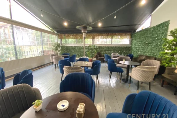 NE KOMUNEN E PARISIT SHESIM BIZNES BAR RESTORANT PICERI