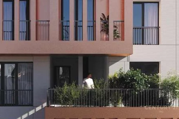Apartment for sale in Tirana 3+1, Emty