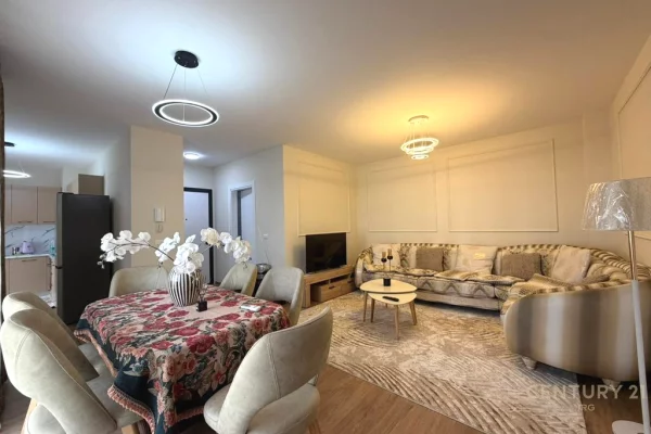 SHITET, APARTAMENT 2+1+2 NE LAPRAKE, RRUGA DRITAN HOXHA!