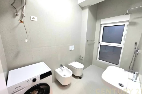 Appartamento in affitto a Tirana 1+1, Arredato