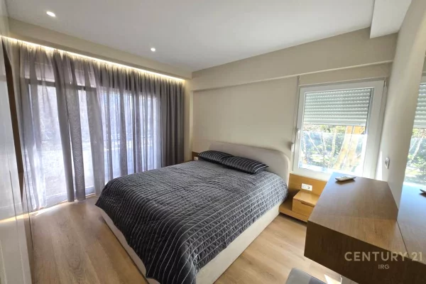 Appartamento in affitto a Tirana 2+1, Arredato