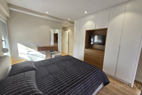 Appartamento in affitto a Tirana 2+1, Arredato