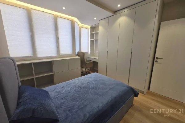 Appartamento in affitto a Tirana 2+1, Arredato