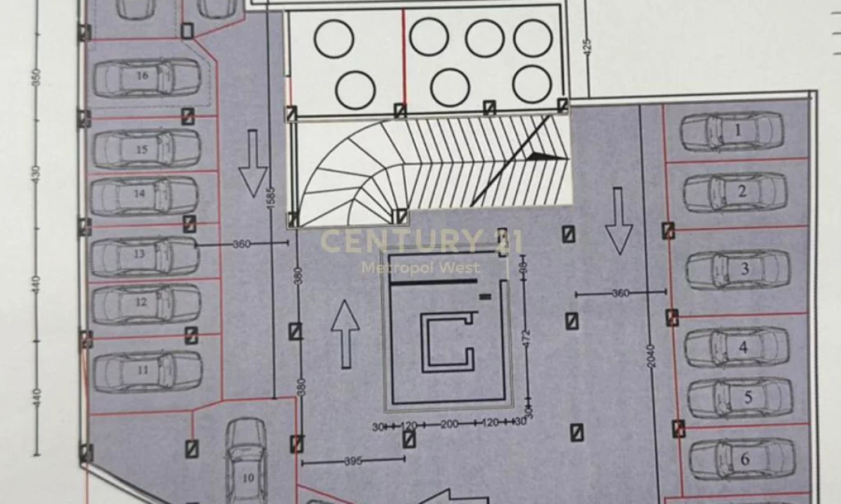Shitet Kati -2 i Parkingut prane Rruges se Barrikadave