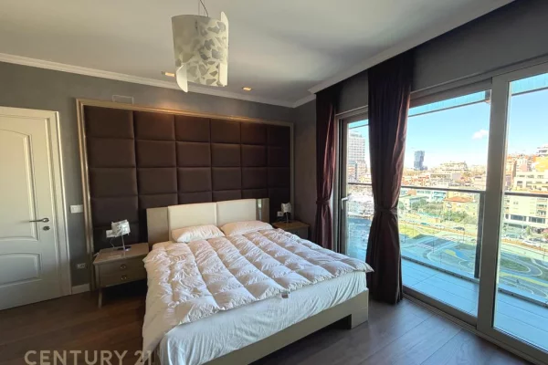 Shtepi me qera Apartament ne Tirane, 2+1, Mobilimi E mobiluar, Pagesa 3,000  Euro.