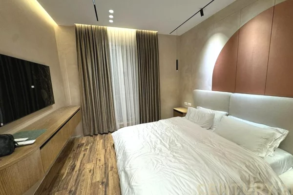 Appartamento in vendita a Tirana 2+1, Arredato