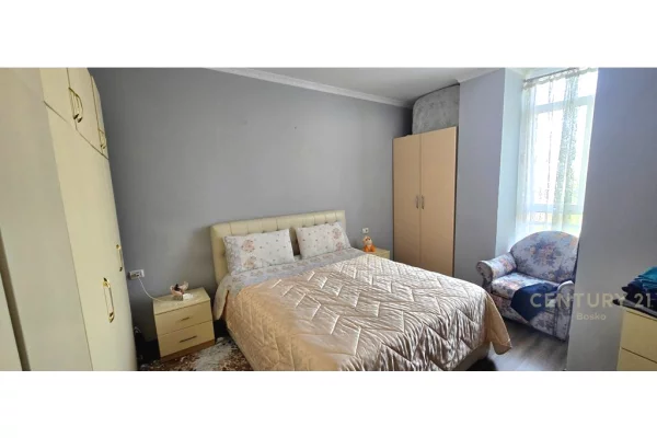 Appartamento in vendita a Tirana 2+1, Arredato