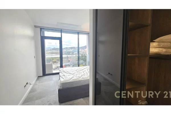 Appartamento in vendita a Tirana 3+1, Arredato