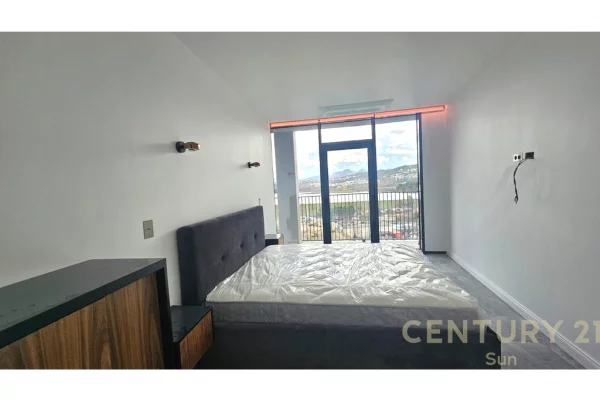 Appartamento in vendita a Tirana 3+1, Arredato