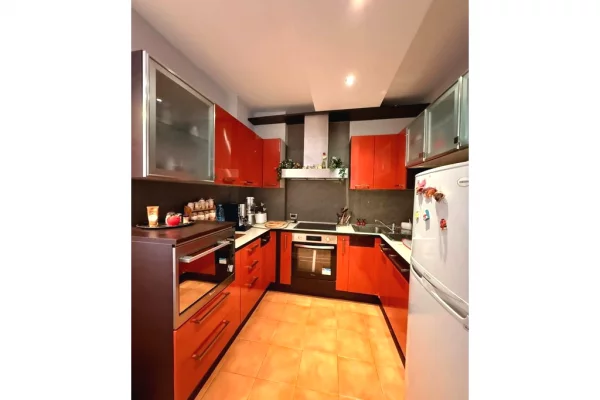 Shtepi me qera Apartament ne Tirane, 2+1, Mobilimi E mobiluar, Pagesa 1,500  Euro.