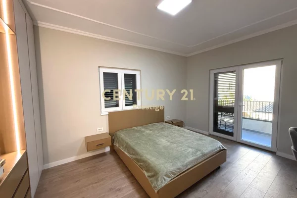 Shtepi me qera Apartament ne Tirane, 2+1, Mobilimi E mobiluar, Pagesa 1,100  Euro.