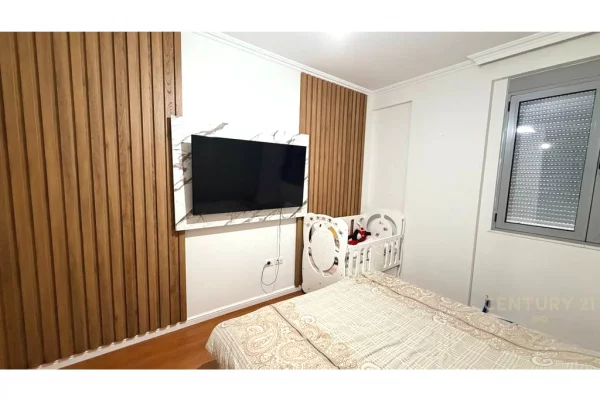 Appartamento in affitto a Tirana 2+1, Arredato