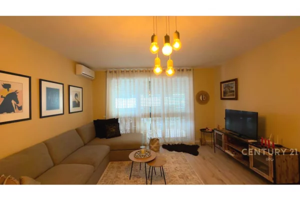 Appartamento in affitto a Tirana 1+1, Arredato