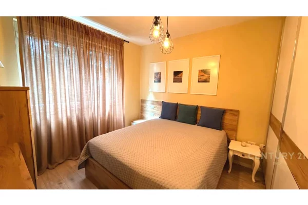 Appartamento in affitto a Tirana 1+1, Arredato