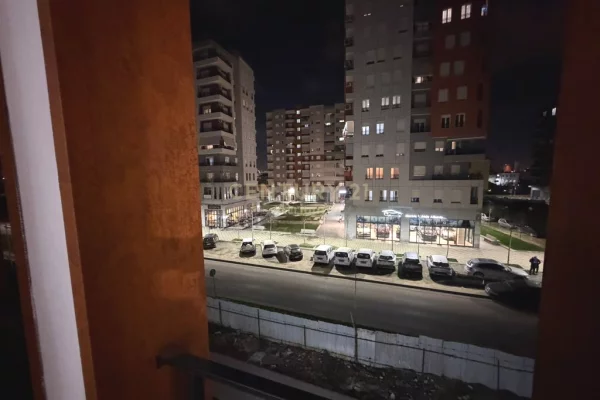 Appartamento in affitto a Tirana 1+1, Arredato