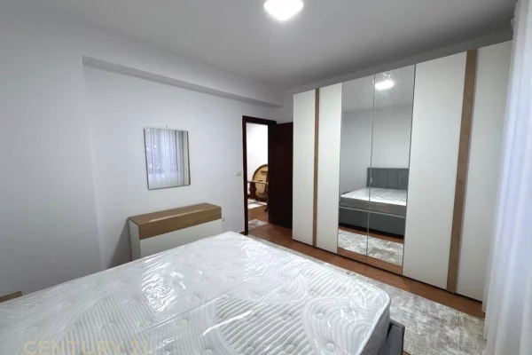 Shtepi me qera Apartament ne Tirane, 2+1, Mobilimi E mobiluar, Pagesa 500  Euro.
