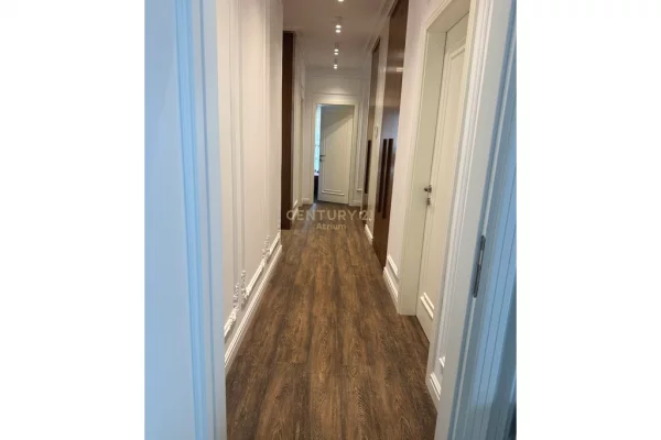 Shtepi me qera 3+1 ne Tirane - 1,500 Euro