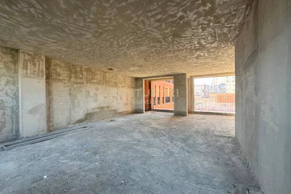 Apartment for sale in Tirana 2+1, Emty