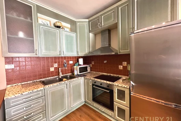 Shtepi me qera Apartament ne Tirane, 2+1, Mobilimi E mobiluar, Pagesa 1,500  Euro.