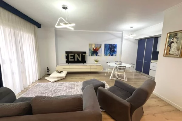 Shtepi me qera Apartament ne Tirane, 2+1, Mobilimi E mobiluar, Pagesa 1,000  Euro.