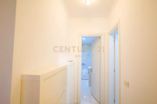 Shtepi me qera Apartament ne Tirane, 2+1, Mobilimi E mobiluar, Pagesa 1,000  Euro.