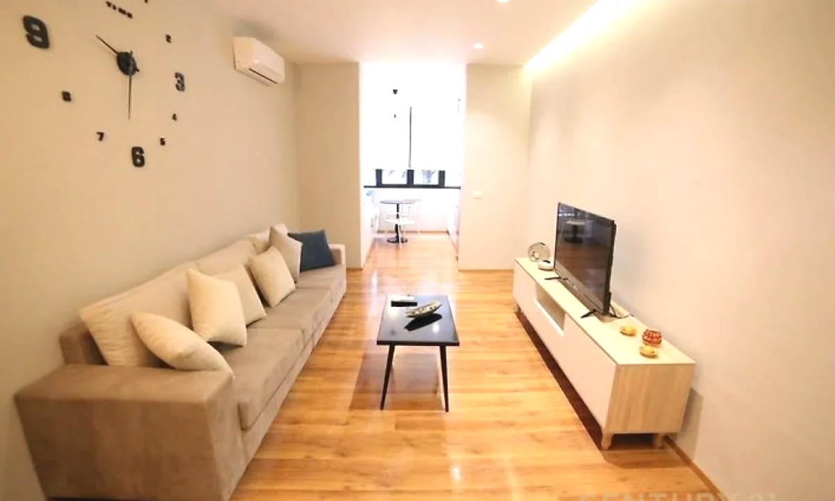 Shtepi me qera Apartament ne Tirane, 2+1, Mobilimi E mobiluar, Pagesa 1,000  Euro.