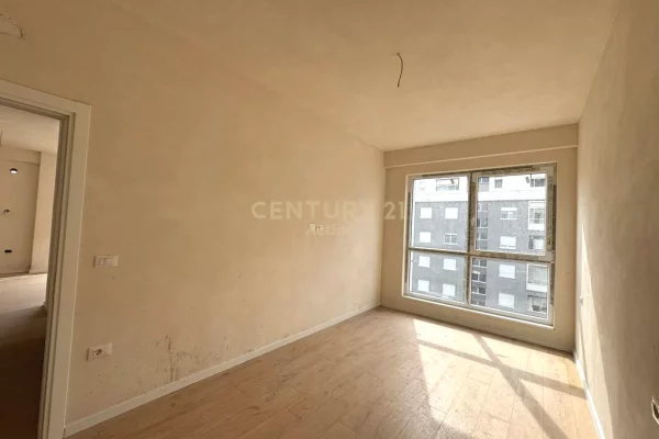 House for Sale 2+1 in Tirana - 300,000 Euro