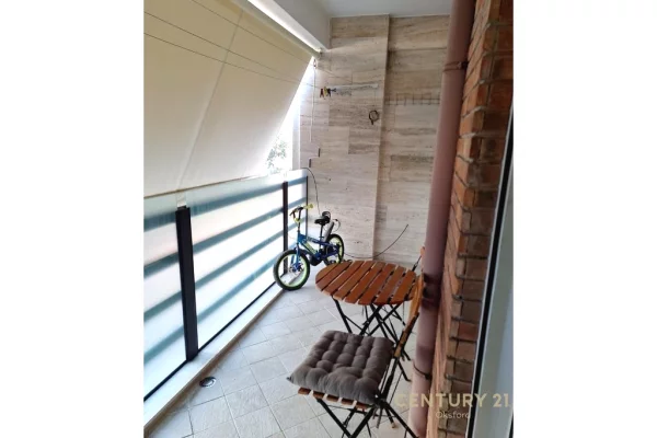 Shtepi me qera Apartament ne Tirane, 2+1, Mobilimi E mobiluar, Pagesa 900  Euro.