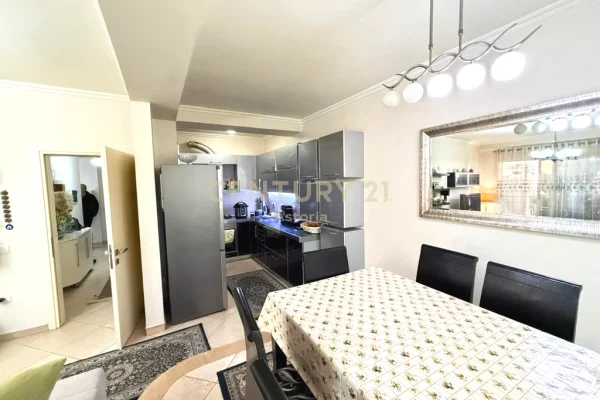 Apartment for sale in Tirana 2+1, Furnished