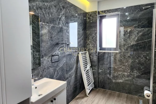 Apartment for sale in Vlora 2+1, Furnished