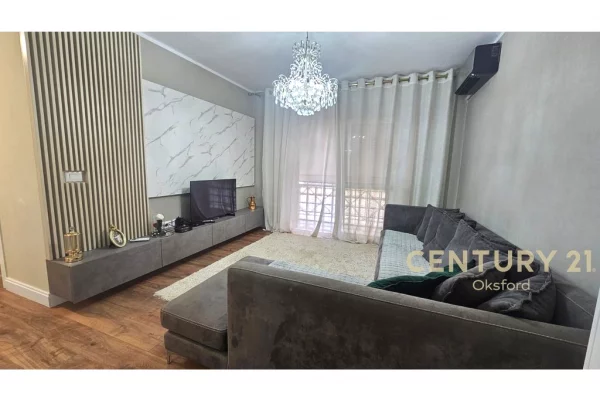Shtepi me qera 2+1 ne Tirane - 750 Euro