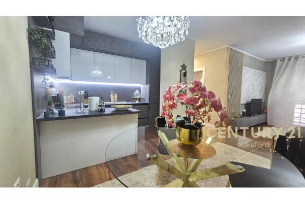 Shtepi me qera Apartament ne Tirane, 2+1, Mobilimi E mobiluar, Pagesa 750  Euro.