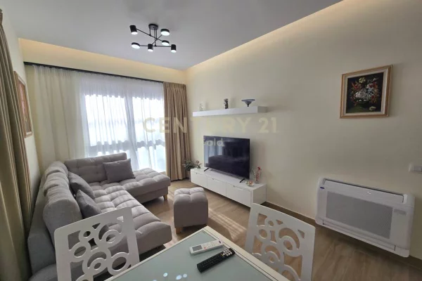 Appartamento in affitto a Tirana 1+1, Arredato