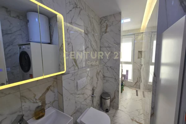 Appartamento in affitto a Tirana 1+1, Arredato