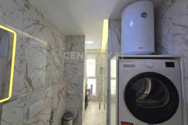 Appartamento in affitto a Tirana 1+1, Arredato