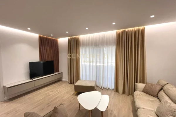 Apartament 2+1+2 me qira në Zogun e Zi, Tiranë - 1200€ | 120 m²