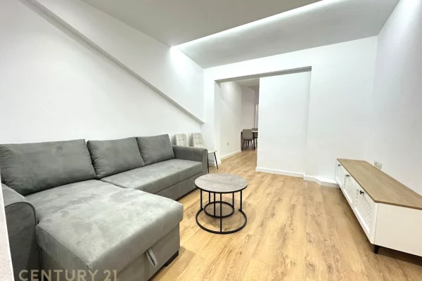 Shtepi me qera Apartament ne Tirane, 1+1, Mobilimi E mobiluar, Pagesa 700  Euro.
