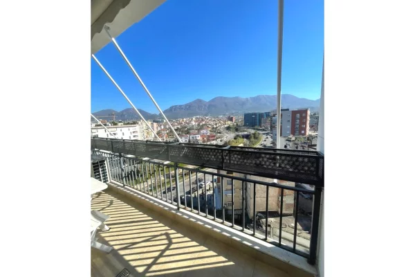 Appartamento in affitto a Tirana 1+1, Arredato