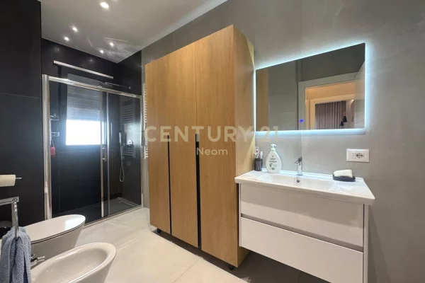 Apartment for sale in Tirana 2+1, Furnished