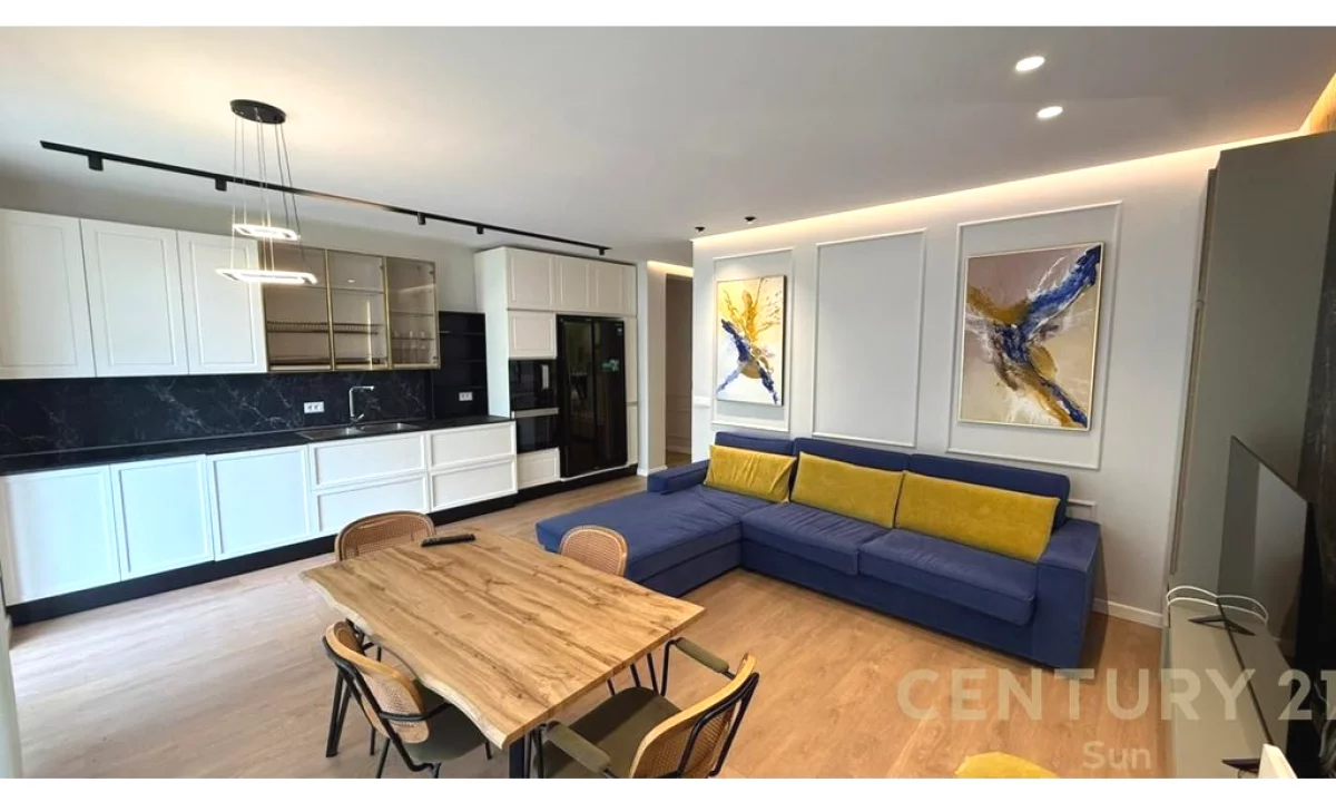 Shtepi me qera Apartament ne Durres, 2+1, Mobilimi E mobiluar, Pagesa 900  Euro.