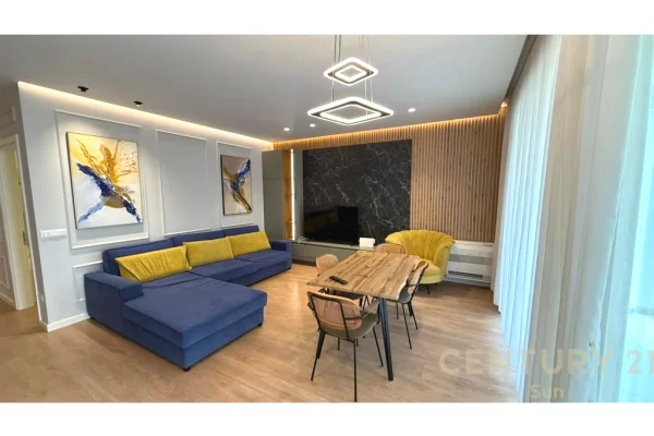 Shtepi me qera Apartament ne Durres, 2+1, Mobilimi E mobiluar, Pagesa 900  Euro.