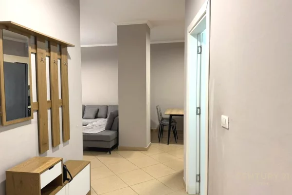 Shtepi me qera Apartament ne Tirane, 2+1, Mobilimi E mobiluar, Pagesa 650  Euro.