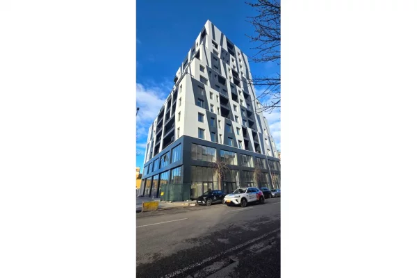 Business Property in Sale 1+1 in Tirana - 308,000 Euro